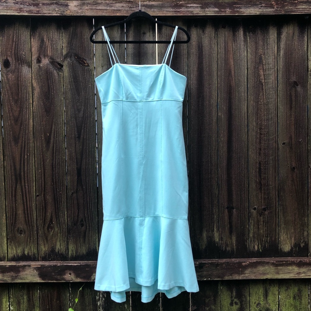 Cinq a Sept Salina Midi Dress Blue Size 10 Straight Neckline Mermaid Hem
